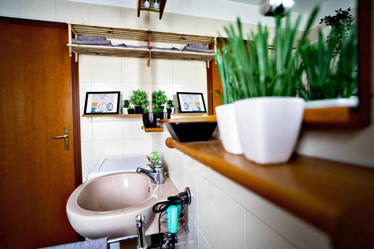 Casa Zoe Apartment Free Parking,Self Check In & Free Wi Fi Parma Dış mekan fotoğraf